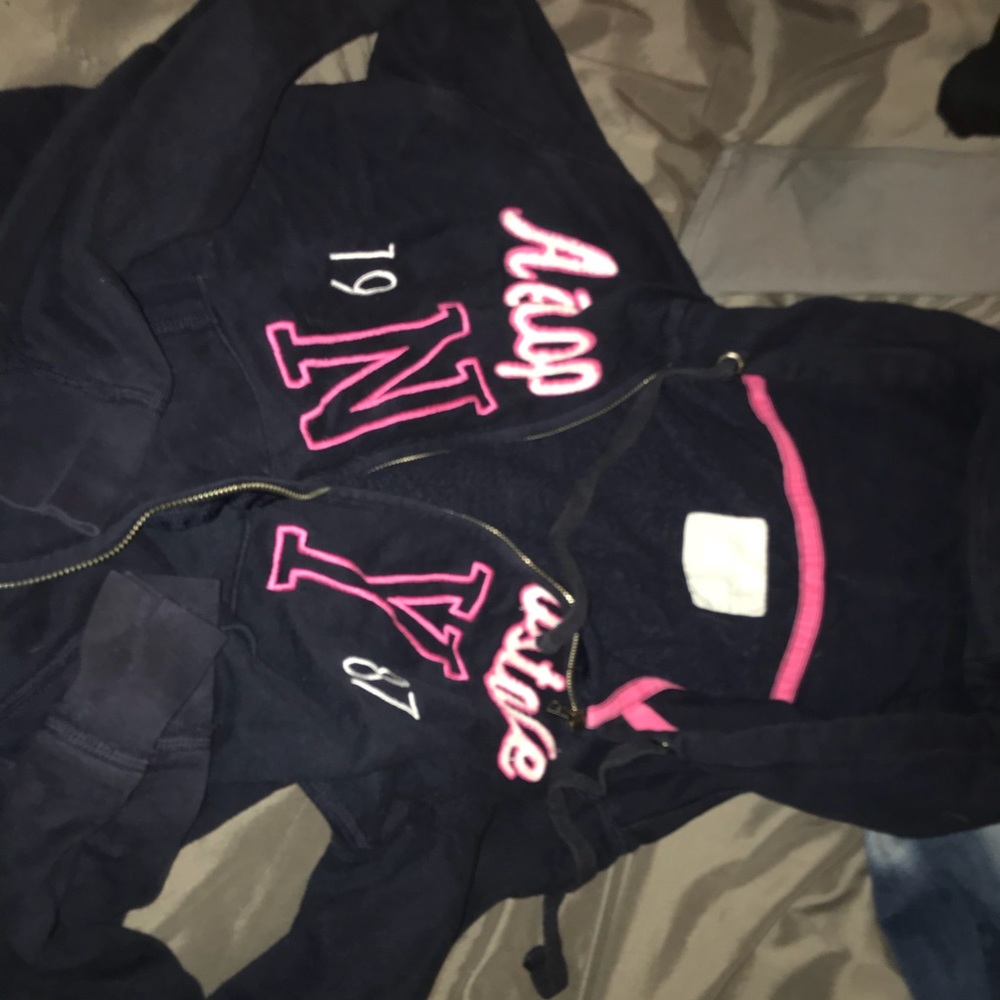 Aeropostale sweatshirt